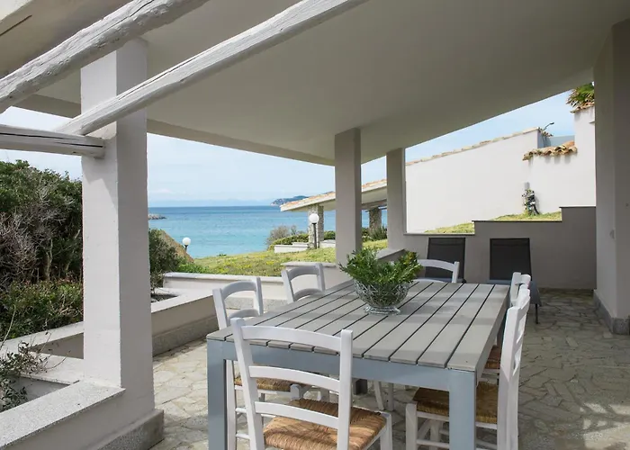 Nyaraló Sul Mare Sardegna Alimede